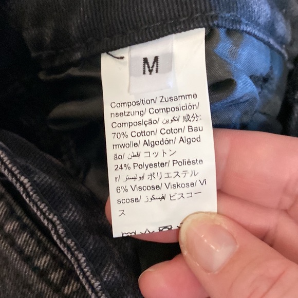 Black-washed denim raw-hem shorts Size M - Picture 6 of 7